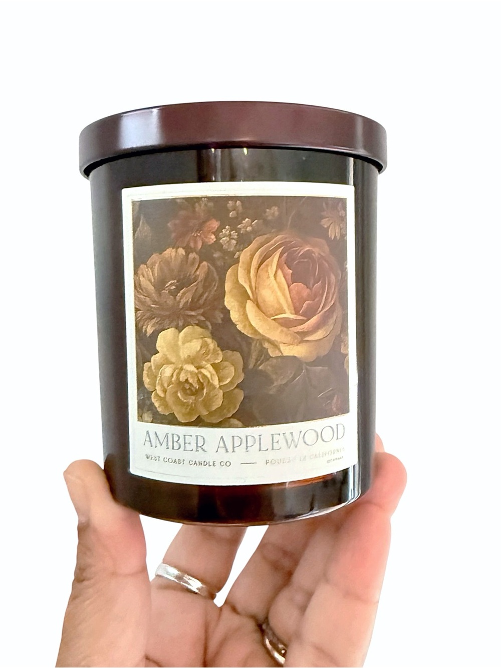 Leoben Company Amber Applewood Luxury Scented Candle - Brown